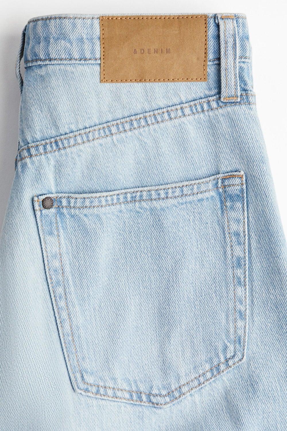 Petite Wide Ultra High Jeans 70s-Inspired Fit - Image 1