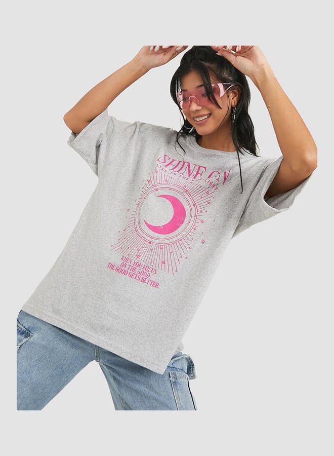 Styli Shine On Graphic Raglan Oversized T-Shirt - Image 1
