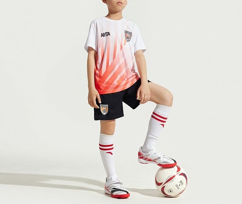 Kids Boys Soccer Training Set Lightweight Summer Sportswear - Image 1
