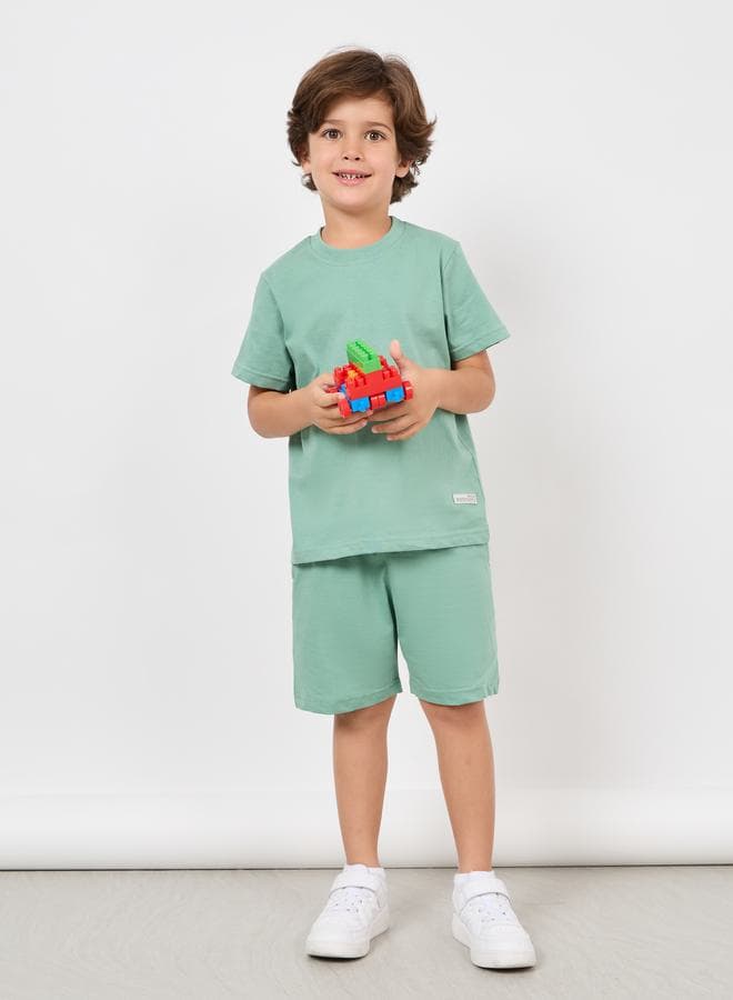 Solid Round Neck T-Shirt & Shorts Set - Image 1