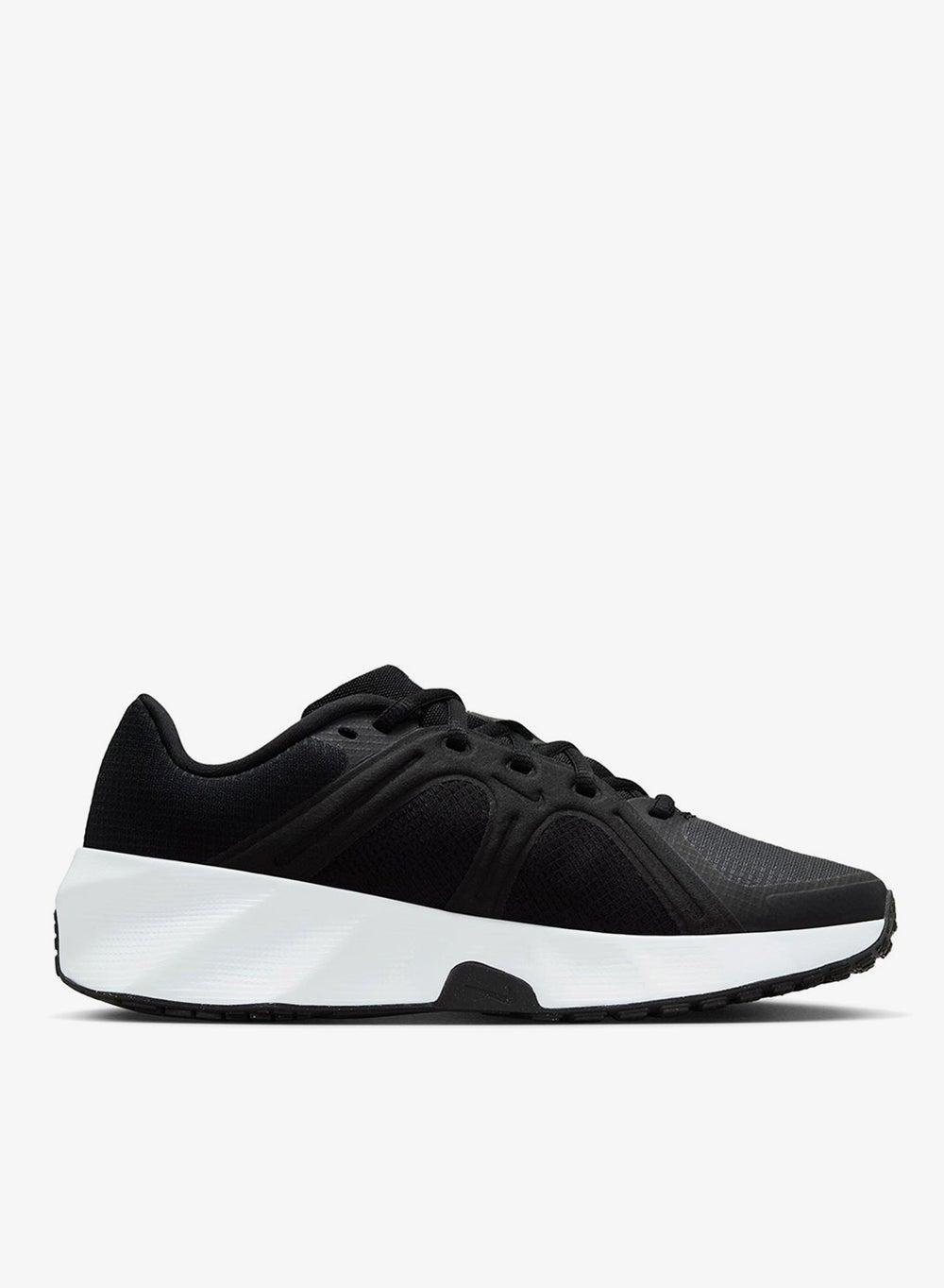 Nike Metro Tek Urban Mesh Low-Top Sneakers - Image 1