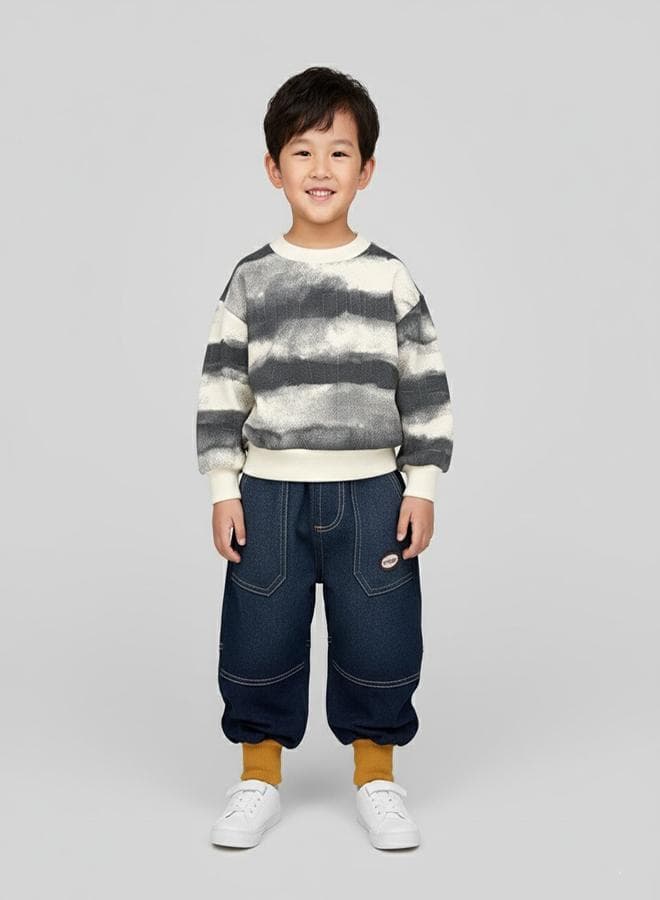 Monochrome Tie-Dye Sweatshirt With Denim Pants Set - Image 1