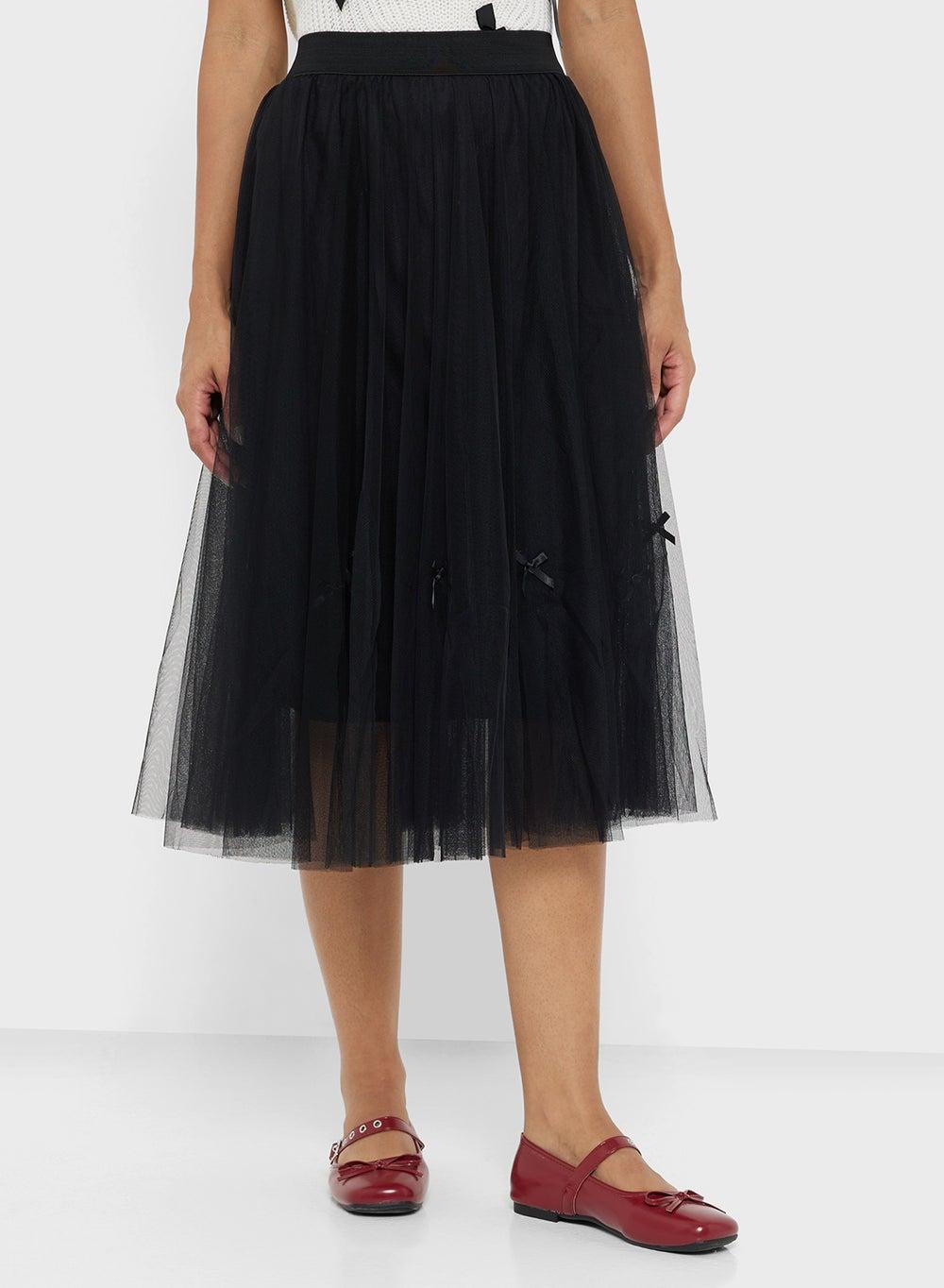 Black A-Line Tulle Skirt with Bow Accent - Image 1