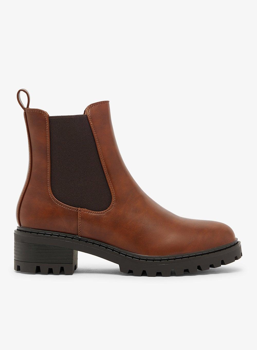 Refined Women's Ankle Boots for Everyday Elegance - Image 1