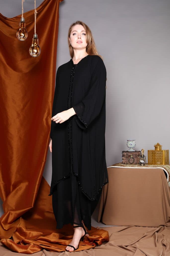 Elegant Flared Sleeve Abaya for Modern Modesty - Image 1