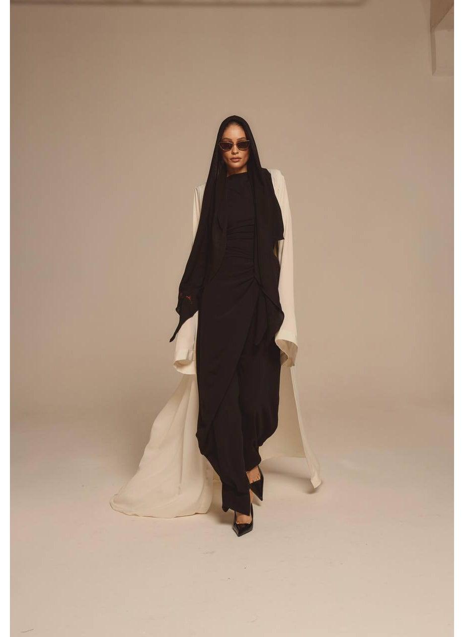 Elegant Chiffon Hood for Modest Evening Wear - Image 1