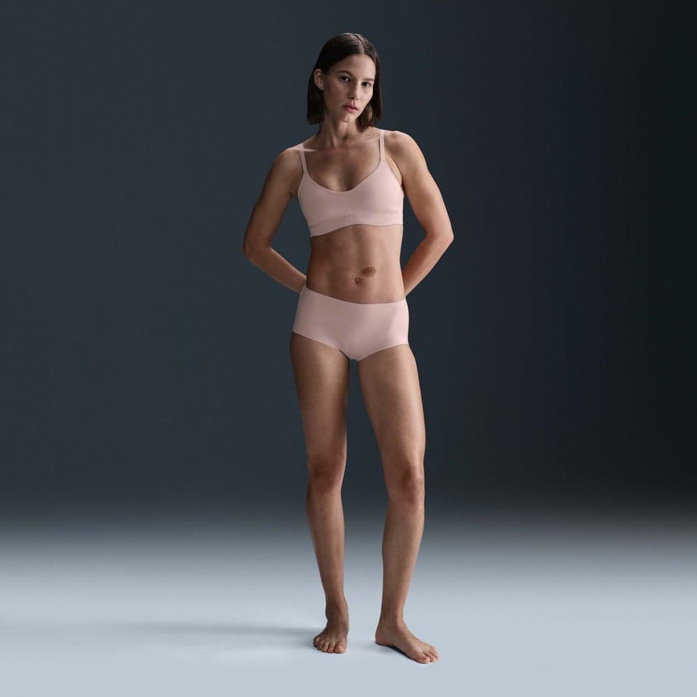 Nike Women’s Seamless Period Leak Protection Bodyshort - Image 1