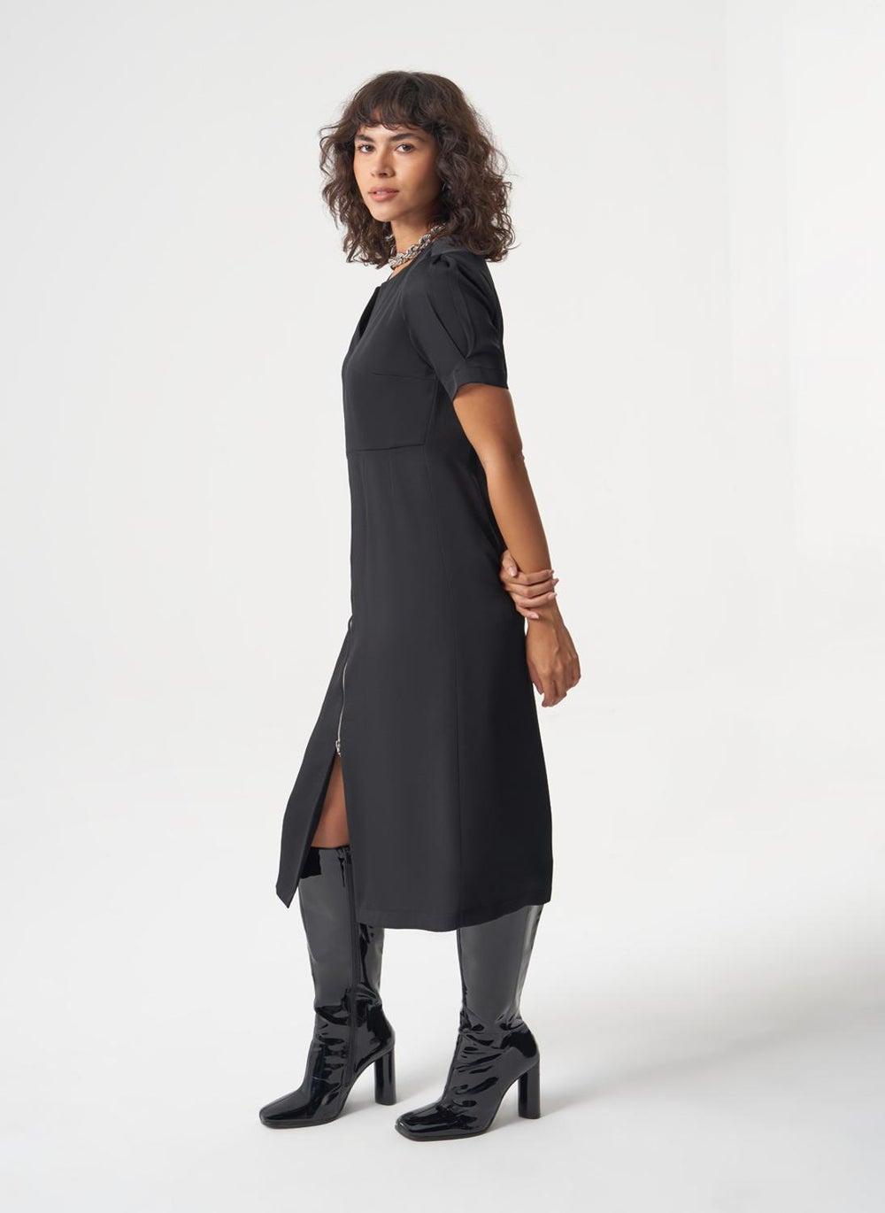 Sleek Black Zippered Midi Dress - Image 1