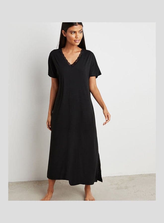 Lace Trim V-Neck Nightie with Elegant Side Split - Image 1