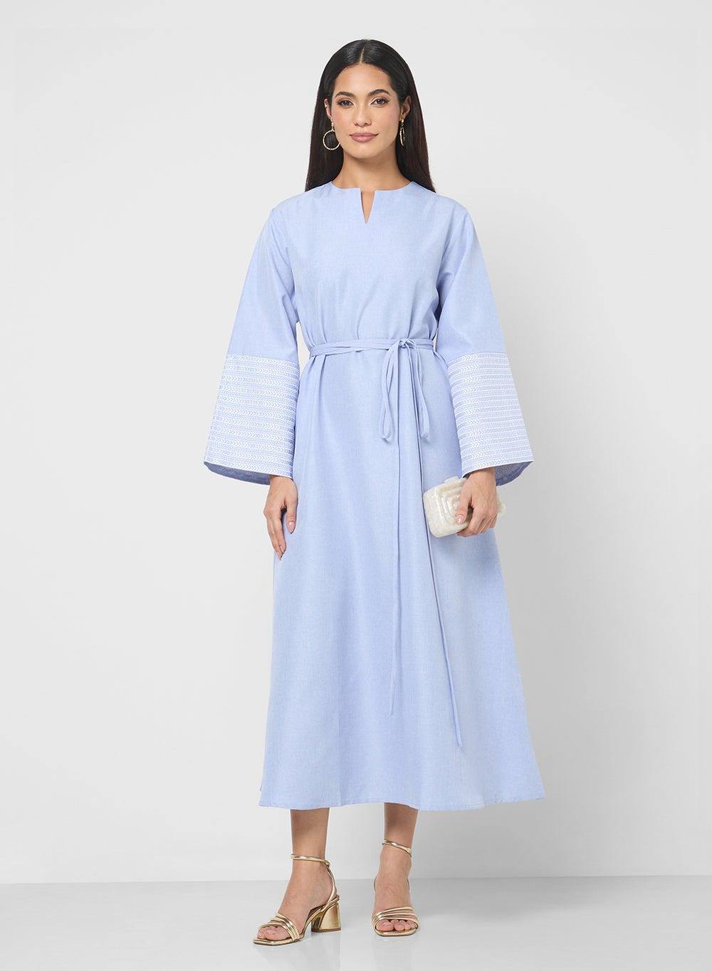 Elegant Abaya with Patterned Statement Sleeves - Image 1