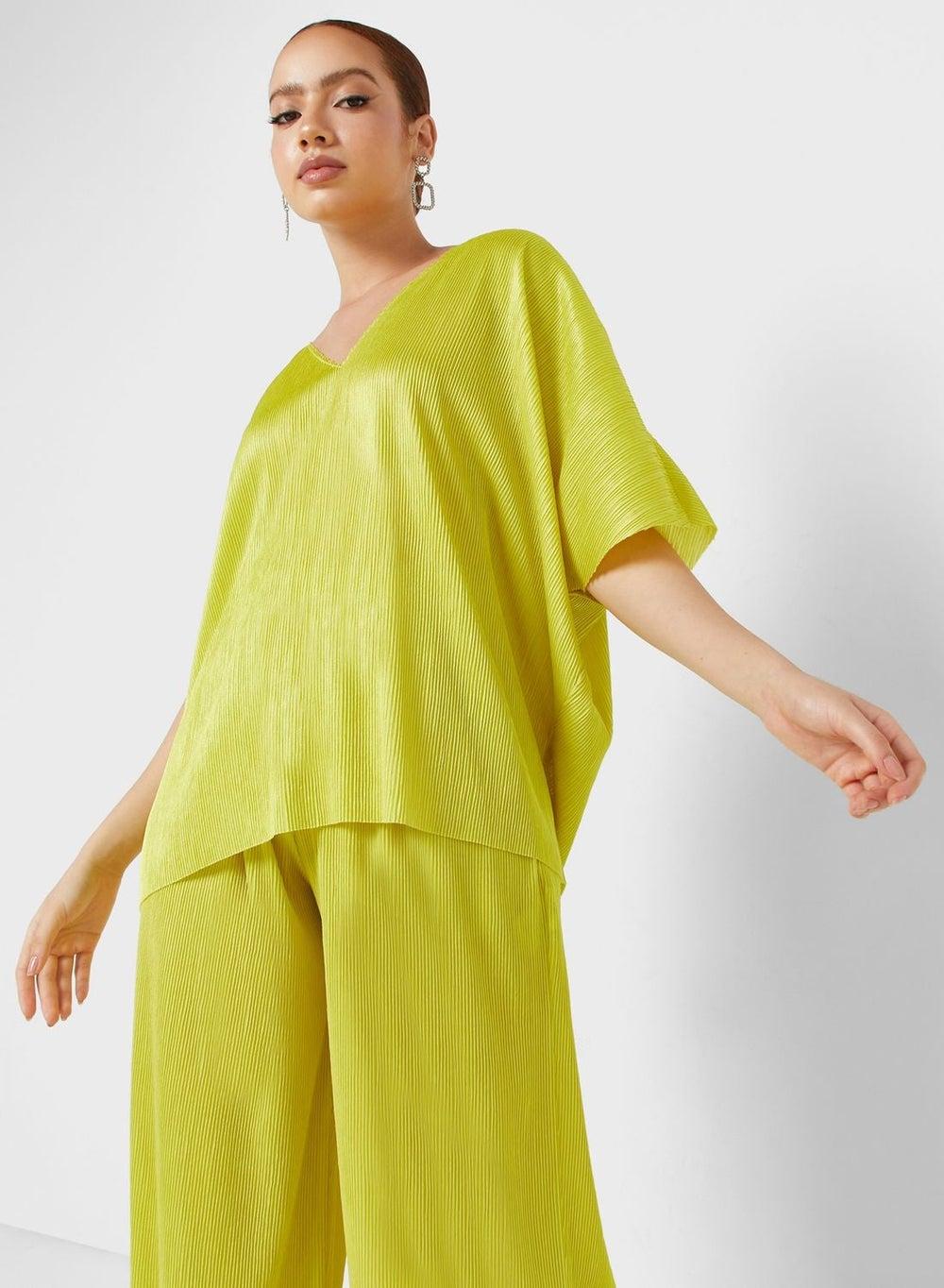 Chic V-Neck Blouse with Elbow-Length Sleeves - Image 1