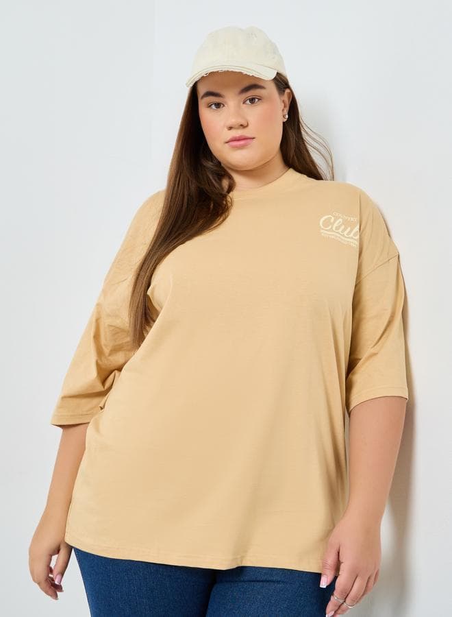 Styli Plus Size Brown Slogan Graphic T-Shirt - Image 1
