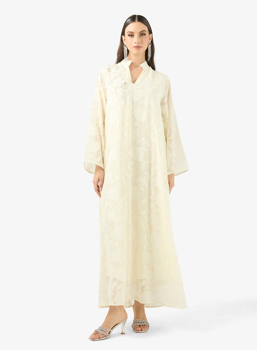 Elegant Embroidered Jalabiya for Timeless Arabian Style - Image 1