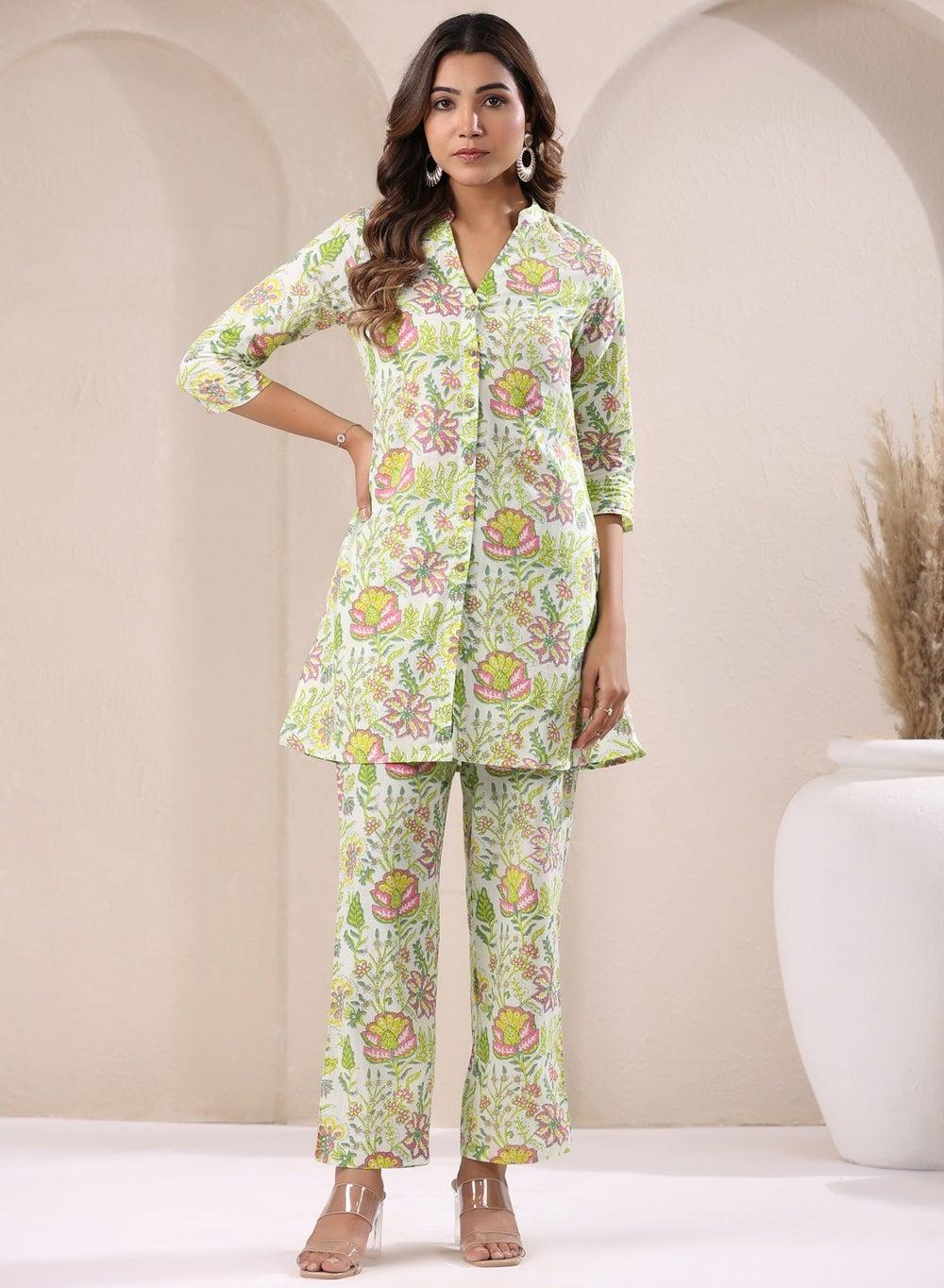 Green Floral Cotton Kurta & Pant Set - Image 1