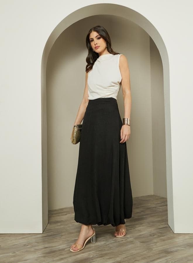 Styli Solid Mid-Rise Balloon Hem Maxi Skirt - Image 1