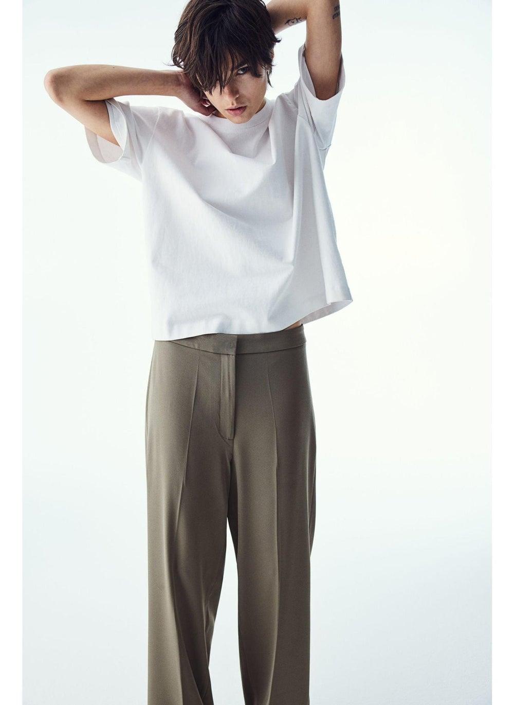 High-Waist Wide Leg Trousers in Recycled Fabric - Image 1