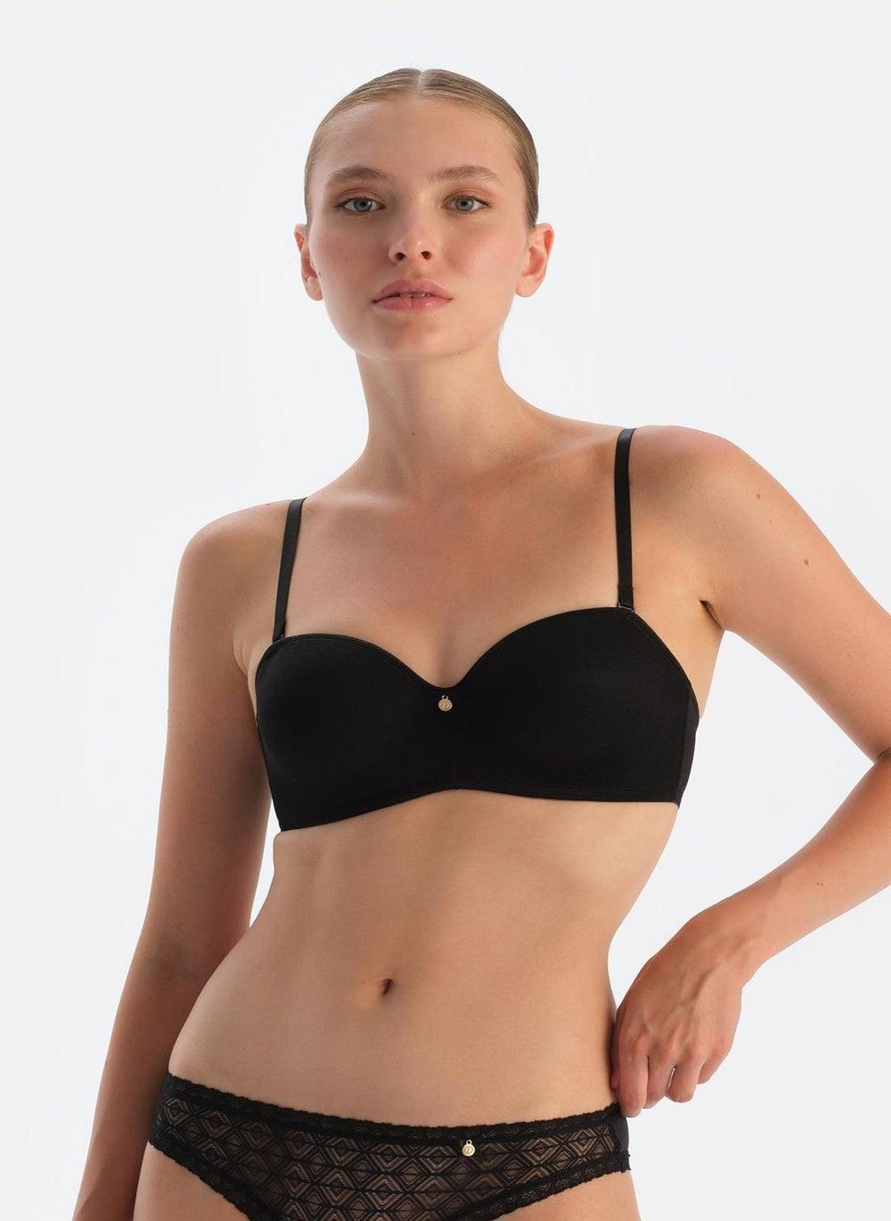 Black Interlock Wired Bra with Removable Straps - Image 1