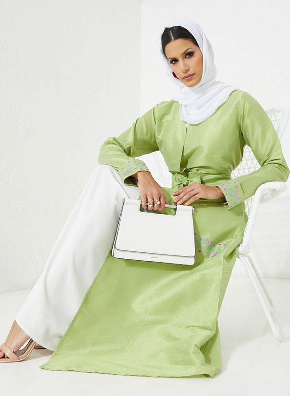 Elegant Green Embroidered Abaya for Modern Grace - Image 1