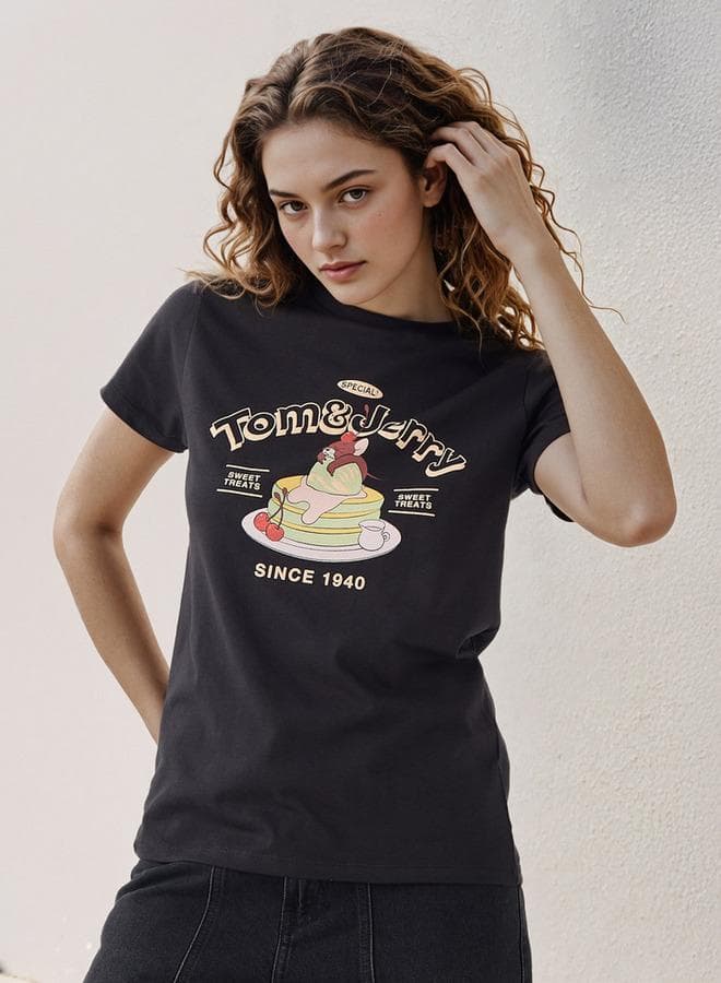 Tom and Jerry Print Crew Neck T-Shirt - Image 1