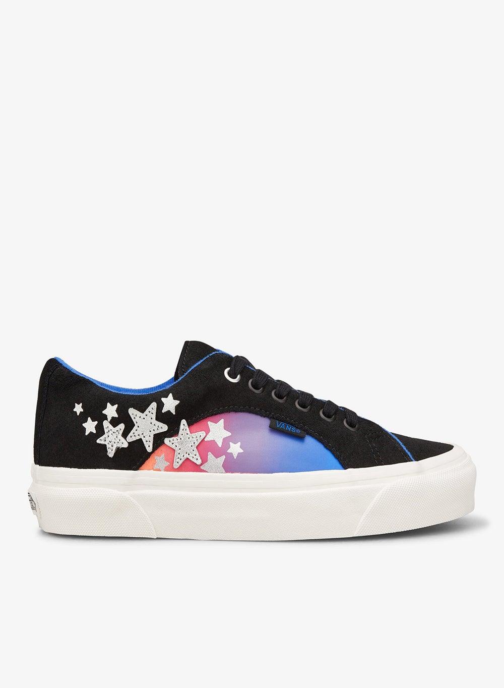 Lampin 86 DX Unisex Leather Low-Top Shoe - Image 1