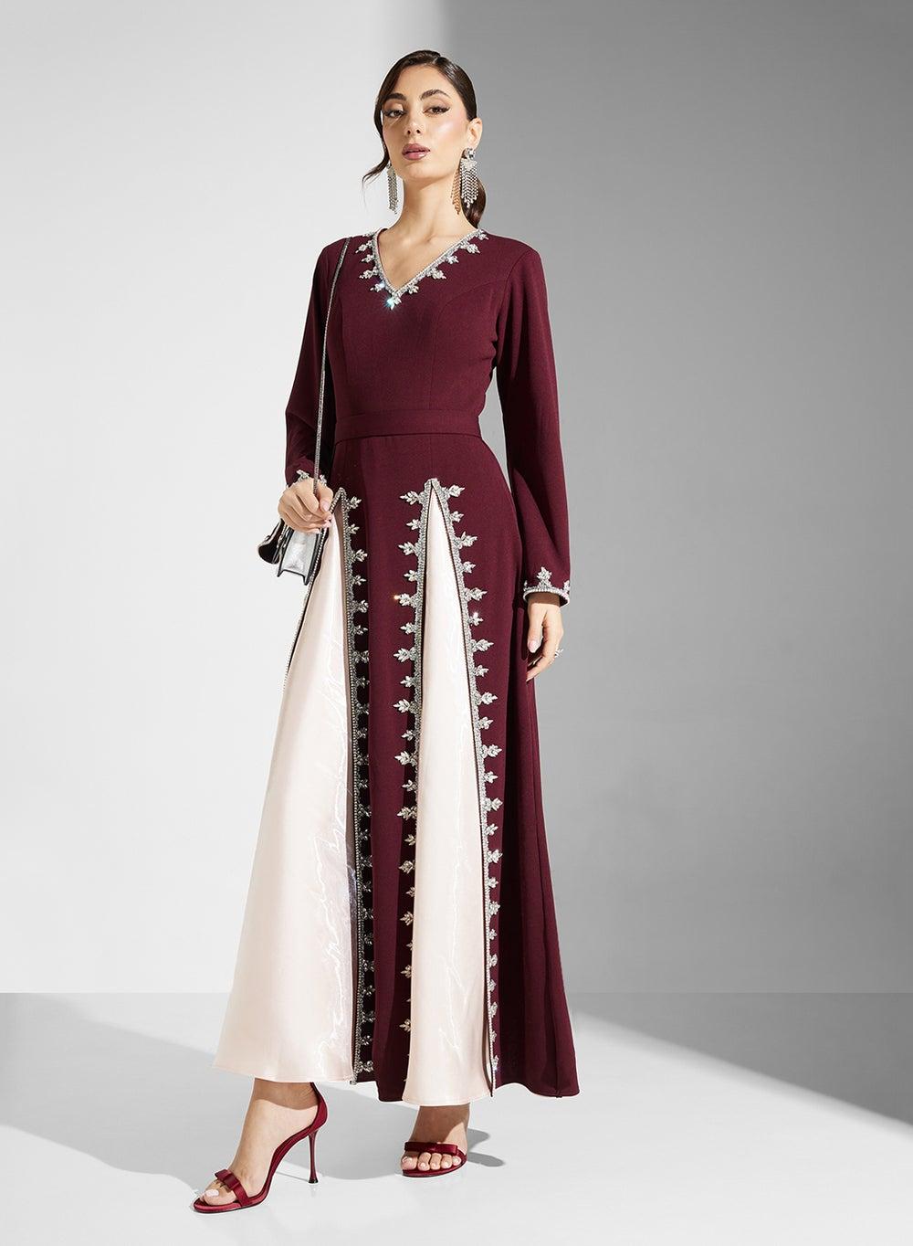 V-Neck 2 Tone Slits Crepe Dress - Image 1
