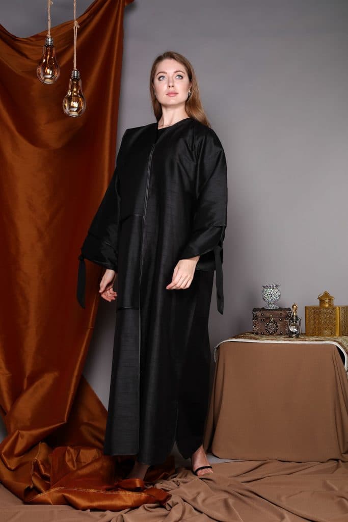 Piping Layered Abaya - Image 1