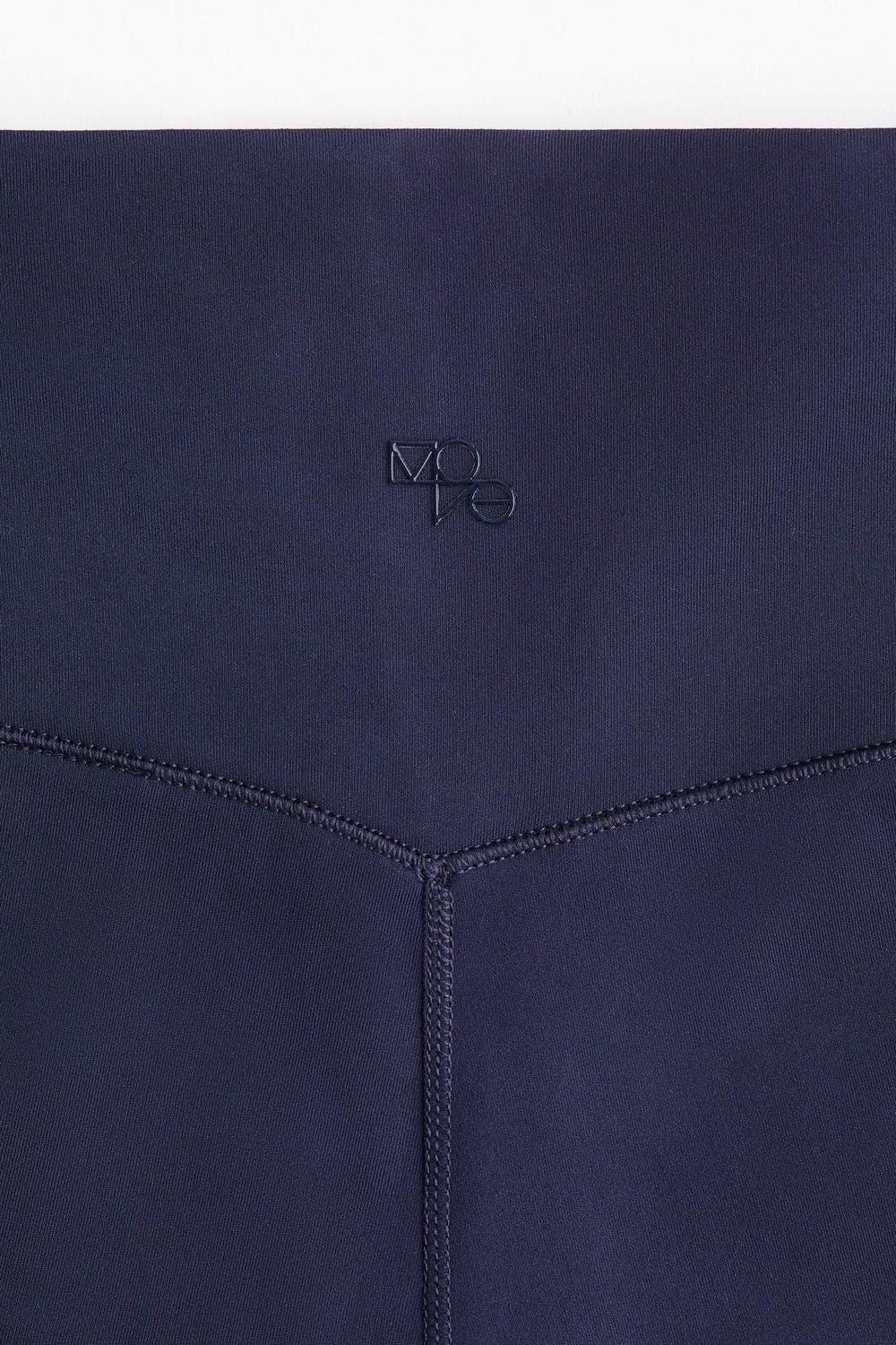 Pocket-detail DryMove™ cycling shorts with high waist - Image 1