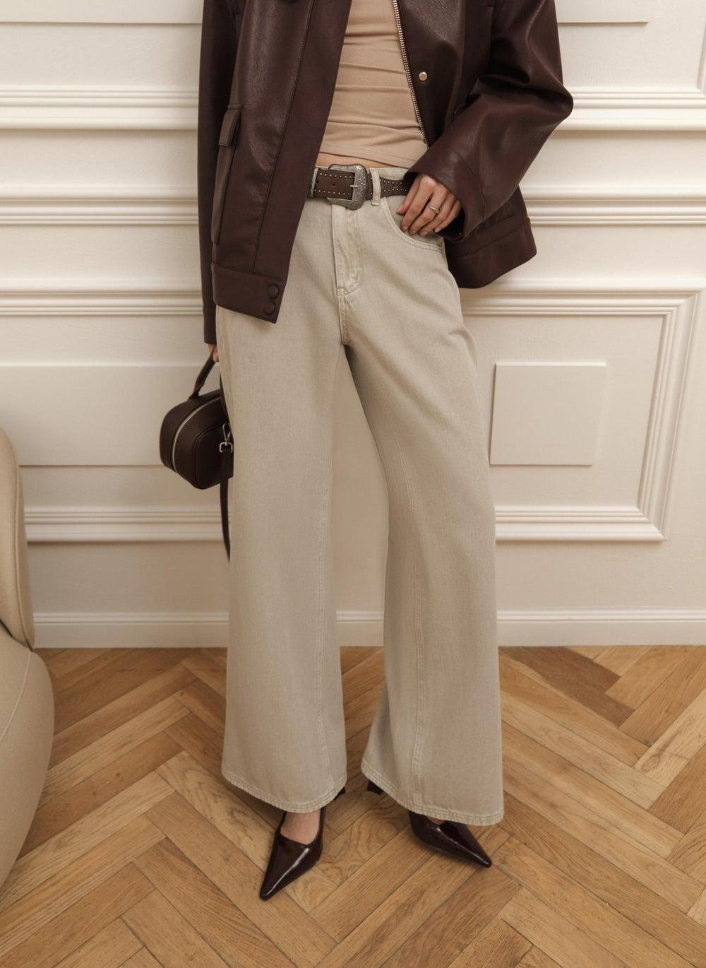 Loose-Fitting Mid-Rise Full-Length Jeans - Image 1