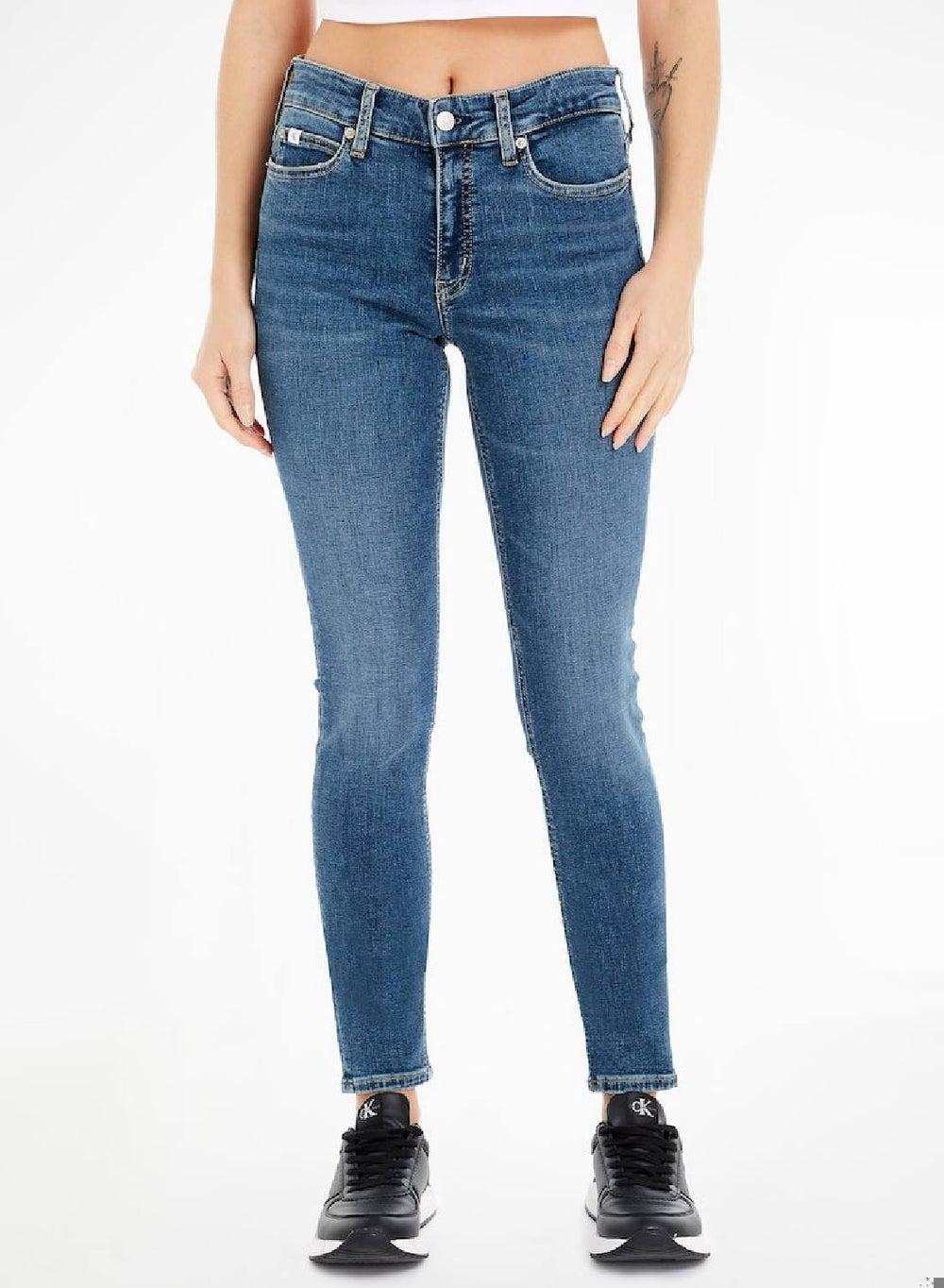 Calvin Klein Women’s Mid Rise Skinny Jeans - Image 1