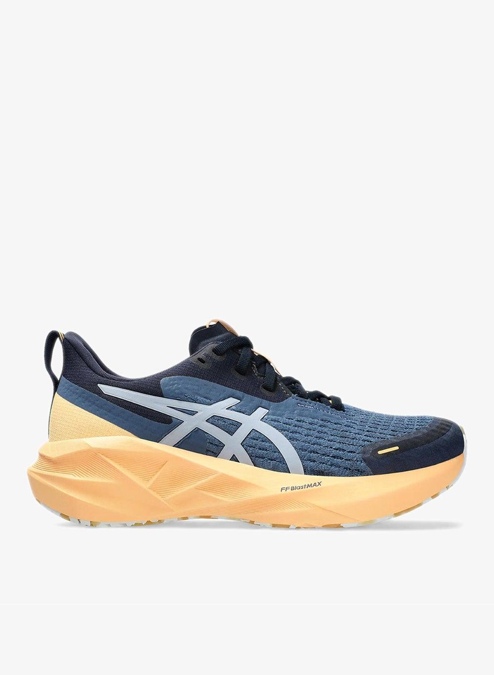 Novablast 5 Lite-Show Women's Reflective Running Shoe - Image 1