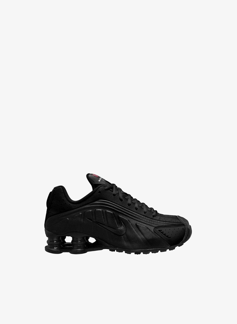 Nike Shox R4 Kids' Sneakers - Image 1