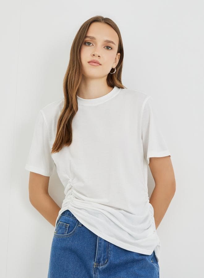 Asymmetric Hem Ruched Detail T-Shirt - Image 1