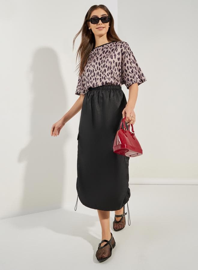 Ruched Detail Cargo Midi Skirt - Image 1