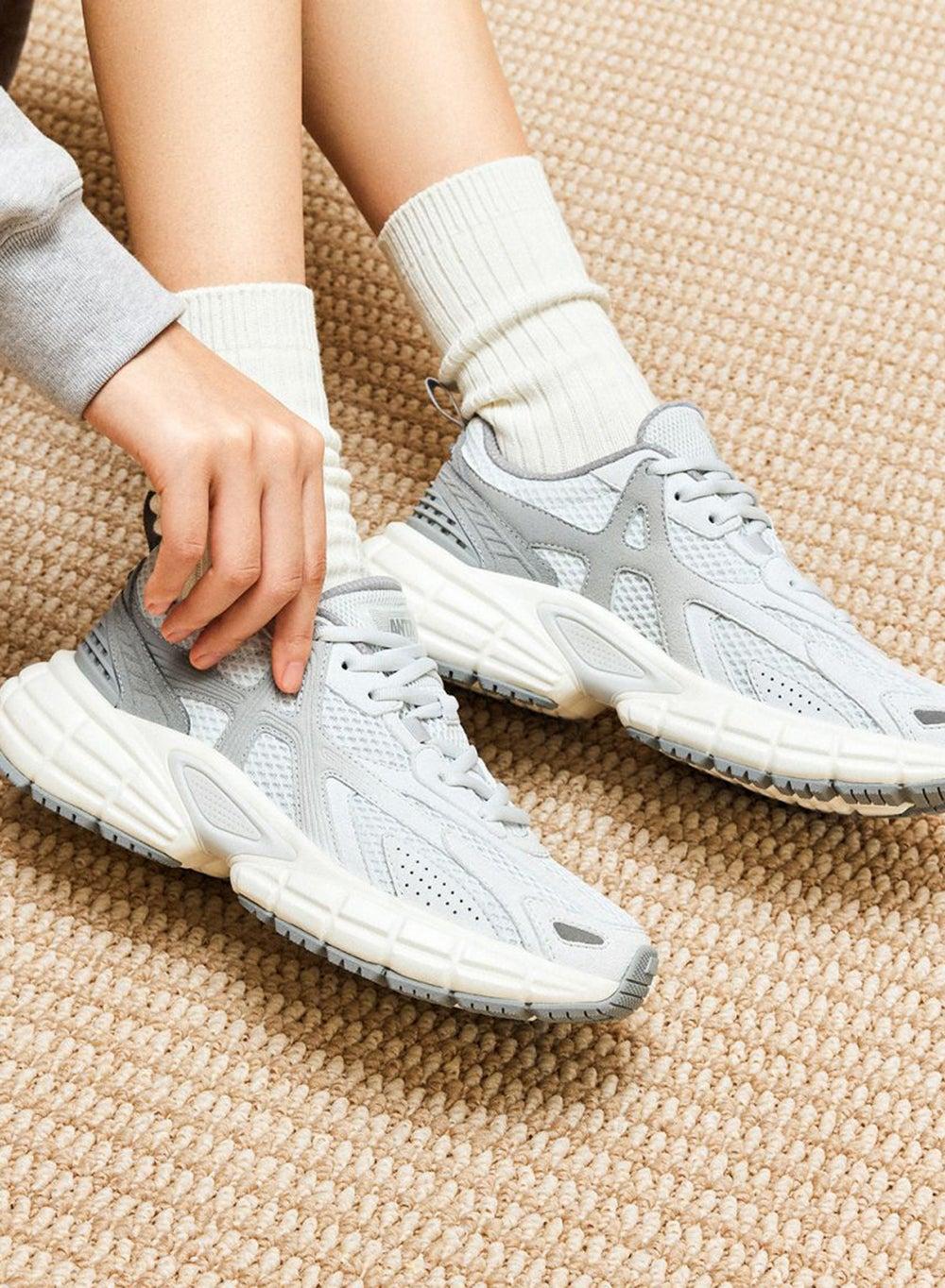 Alphadawn Retro Runner Lifestyle Sneaker - Image 1