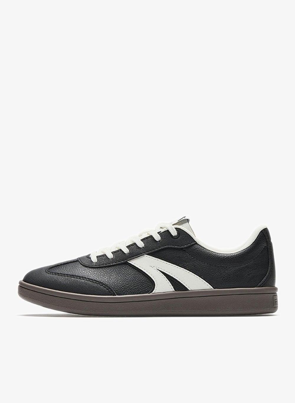 TT Berlin OG Retro Low-Top Sneaker - Image 1