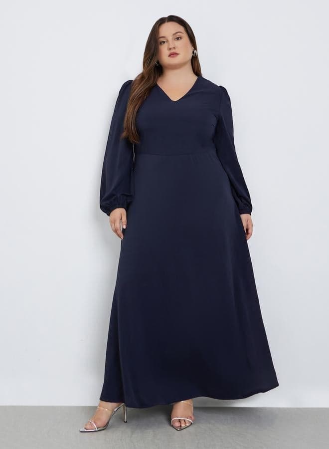 Styli Plus Size Navy V Neck A-Line Maxi Dress - Image 1