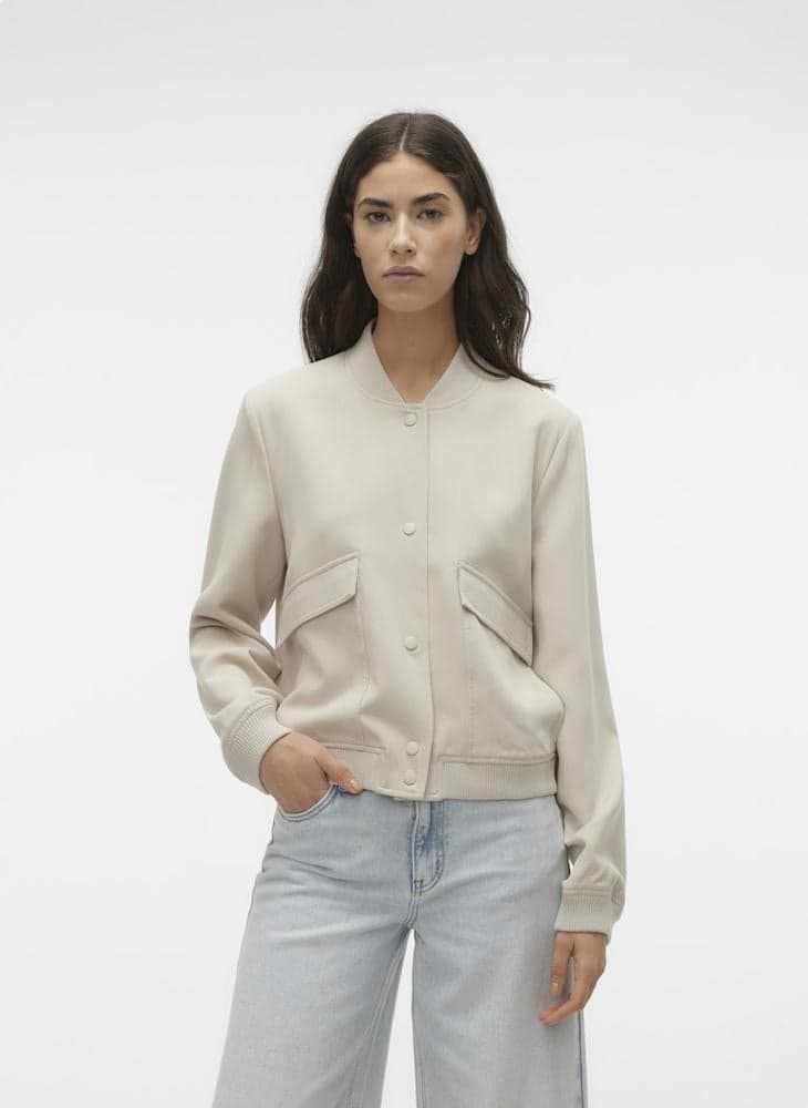 Pocket Detailed Short Jacket for In-Between Weather - Image 1