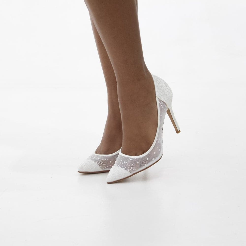 Aisha White Heel Pumps - Image 1