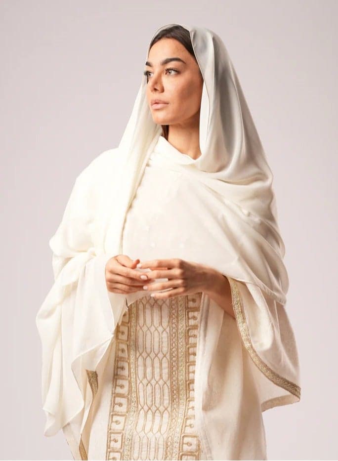 Cream Cotton Chiffon Shawl for Everyday Elegance - Image 1