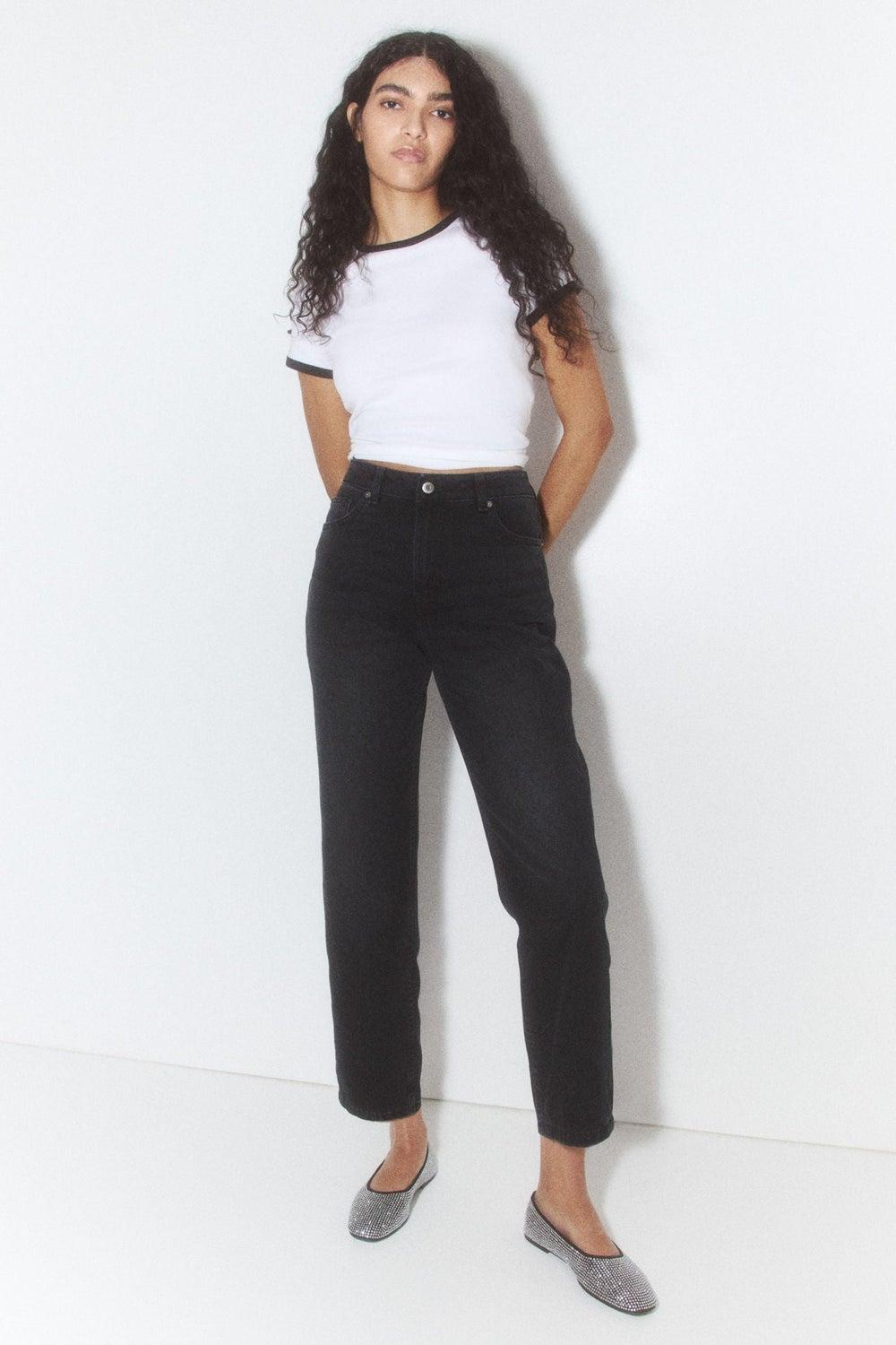 Straight High Ankle Jeans in Rigid Cotton Denim - Image 1