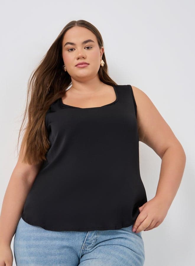 Plus Size Solid Sleeveless Blouse - Image 1