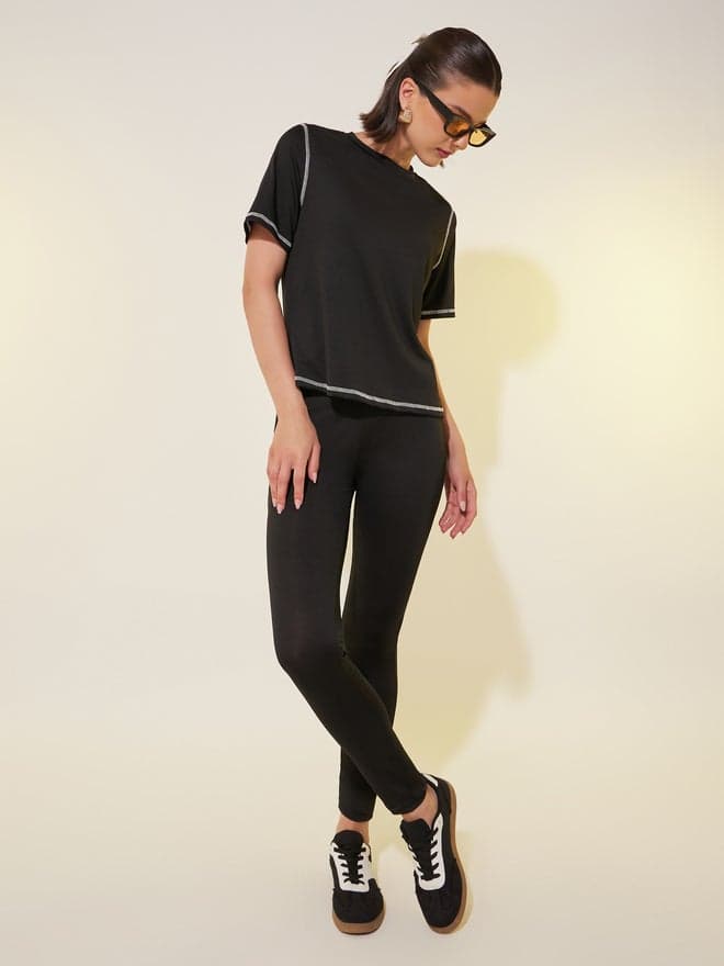 Solid Round Neck T-Shirt and Leggings Set - Image 1