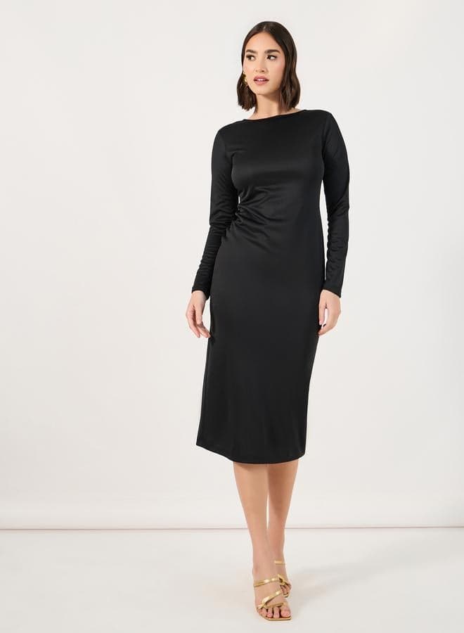 Sleek Black Midi Dress with Boat Neck - Image 1