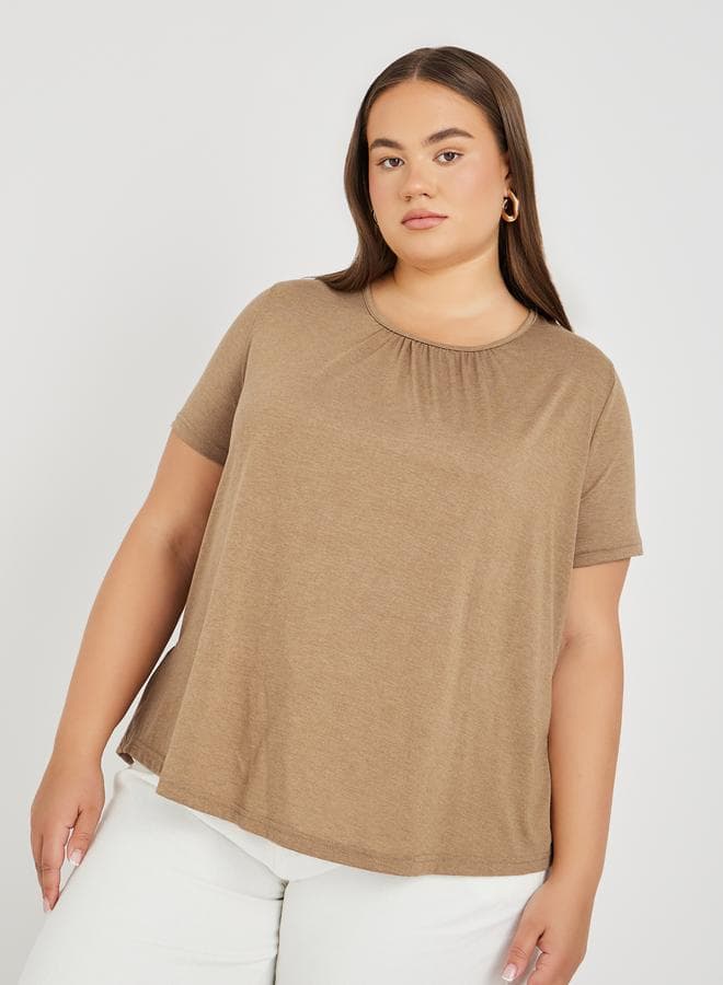 Plus Size Round Neck Short Sleeve T-Shirt - Image 1