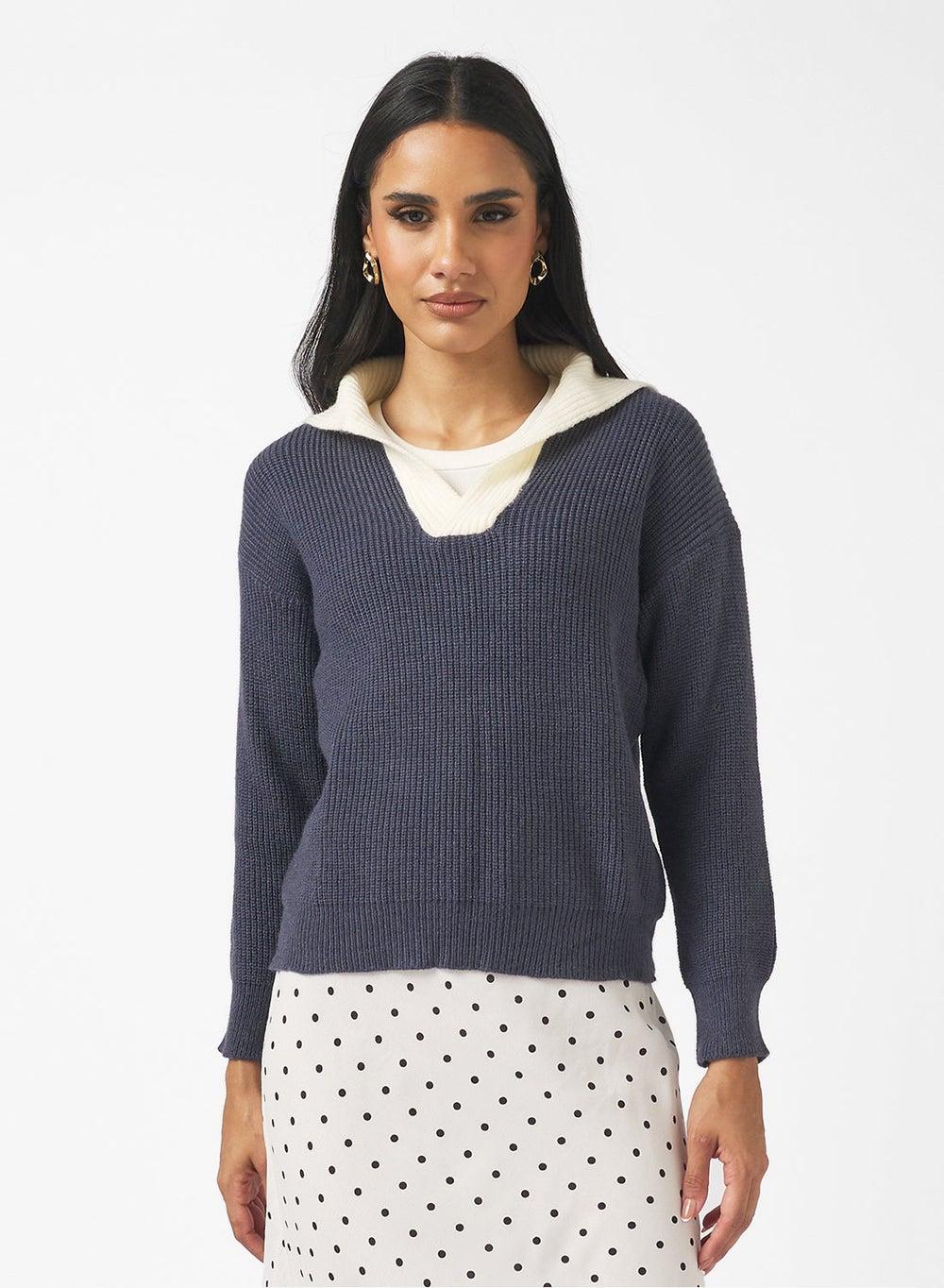Women’s Polo Neck Fine Knit Sweater - Image 1