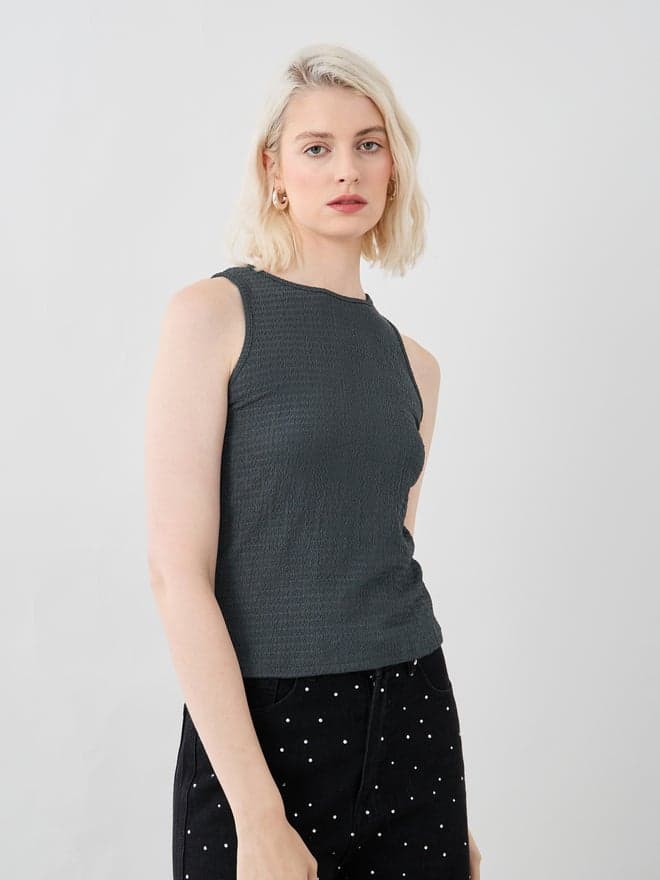 Texture Round Neck Sleeveless Cami Top - Image 1