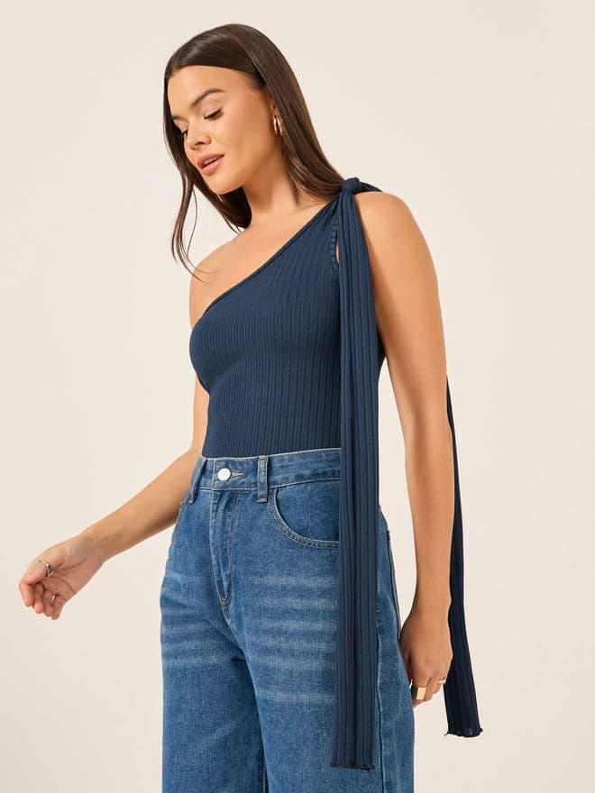 Ribbed One-Shoulder Tie Neck Fitted Tank - Image 1