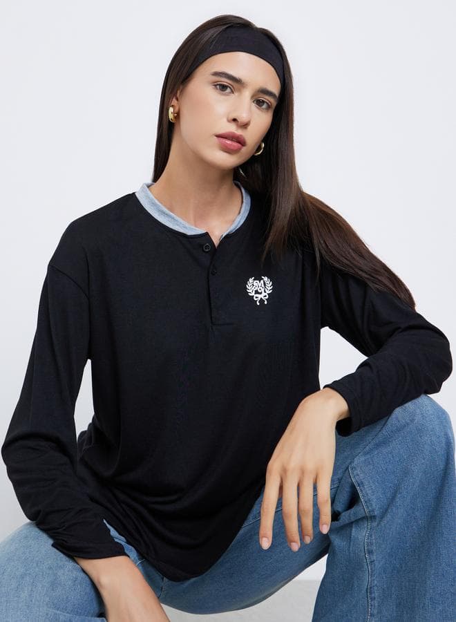 Styli Black Minimal Print Oversized Long Sleeve Polo T-Shirt - Image 1