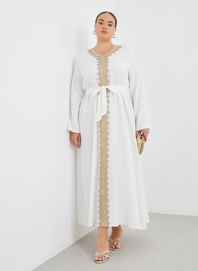 Plus White Jacquard Kaftan with Lace Trim - Image 1