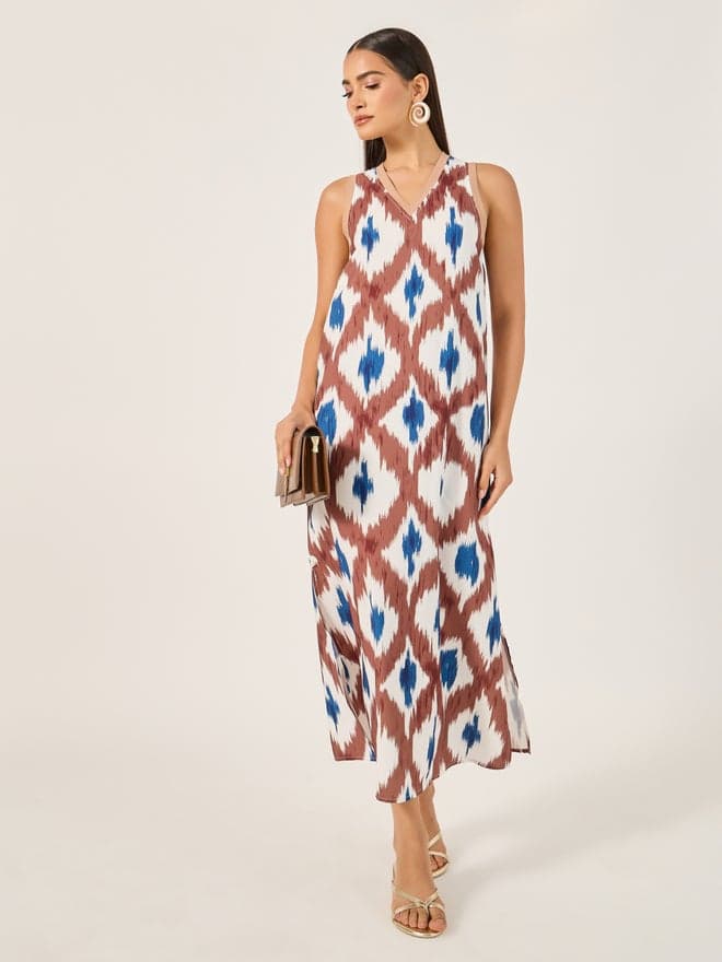 Printed Sleeveless Midi Dress with V-Neckline - Image 1